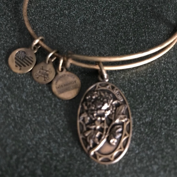 Alex and Ani Expandable Wire Bracelet Mom Charm - Picture 7 of 15